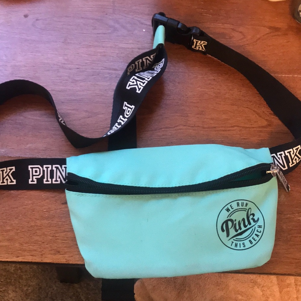 VS fanny pack